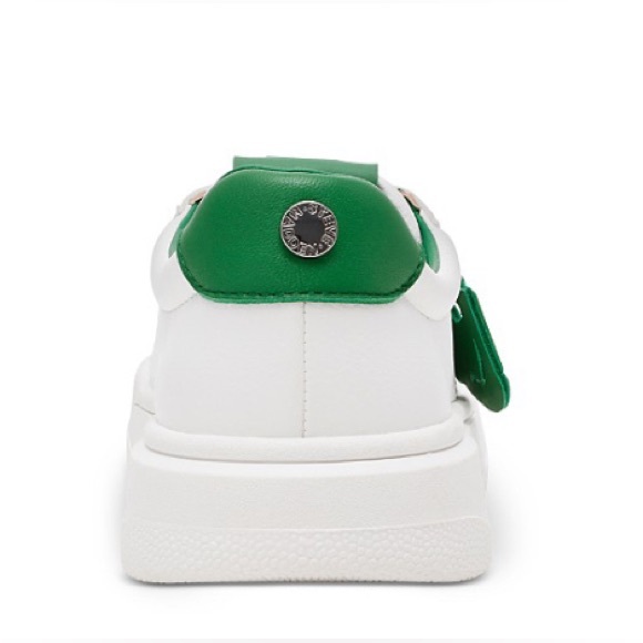 STEVE MADDEN Marvin Sneakers. White/Green Faux Leather (w/ charm)- Size: 7.5 - Picture 2 of 11